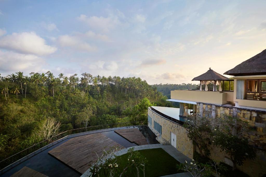 Privé Heuvelvilla's in Ubud — 10% Gegarandeerd Rendement, Rivier Canyon Uitzicht